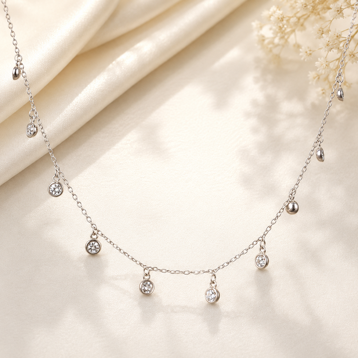 Sparkle trail chain