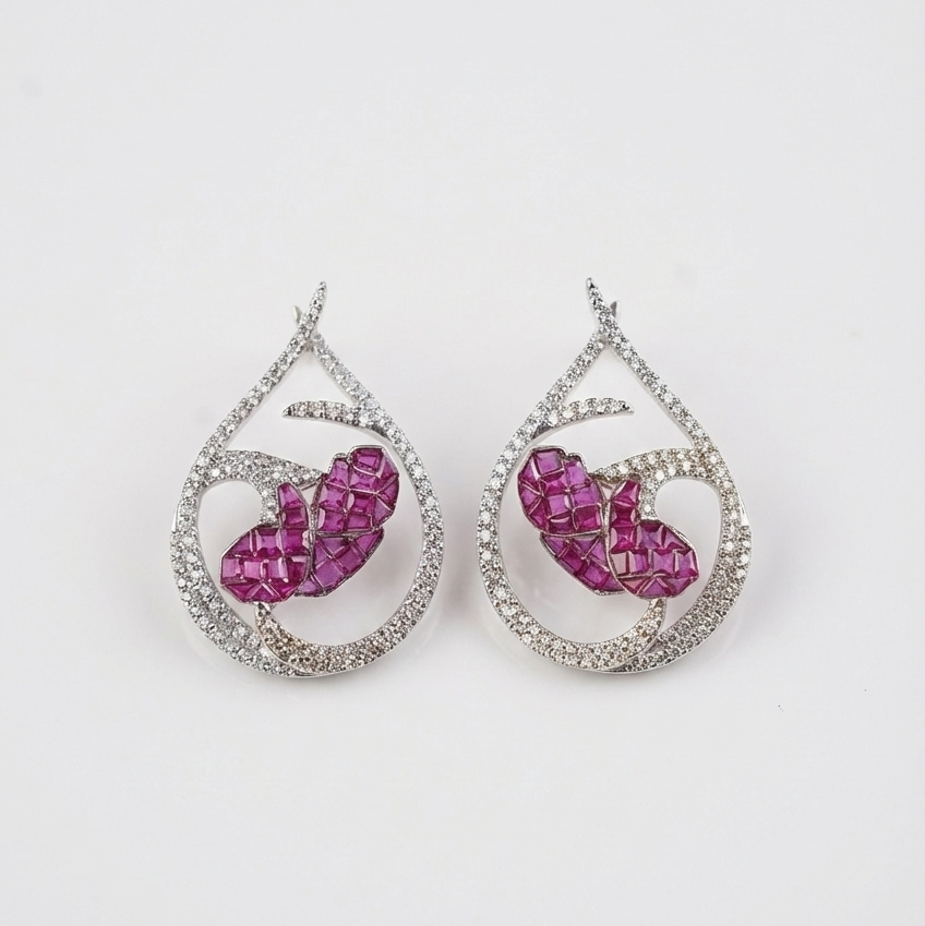 Elara dewdrop serti earrings