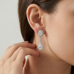 Load image into Gallery viewer, Luminous Tear Drop Necklace
