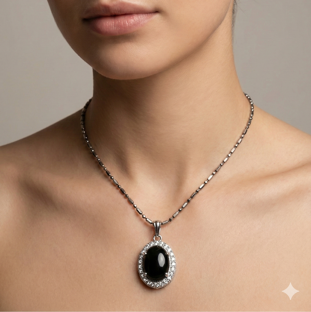 Midnight halo pendant